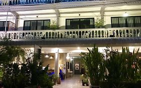 เดอะ บีช ชะอำ เรสซิเดนซ์